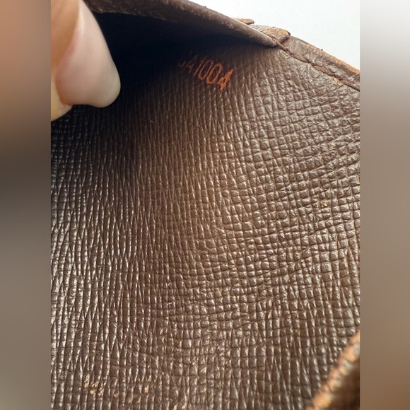 SOLD somewhere else* LOUIS VUITTON Porte Monnaie Billets Tresor Bifold Wallet - Picture 10 of 10